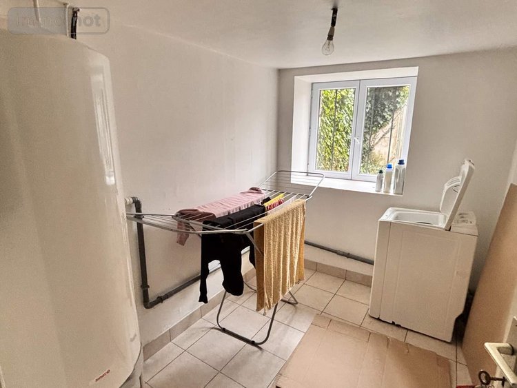 Immeuble a vendre Montfort-sur-Meu 35160 Ille-et-Vilaine 86 m2  198500 euros