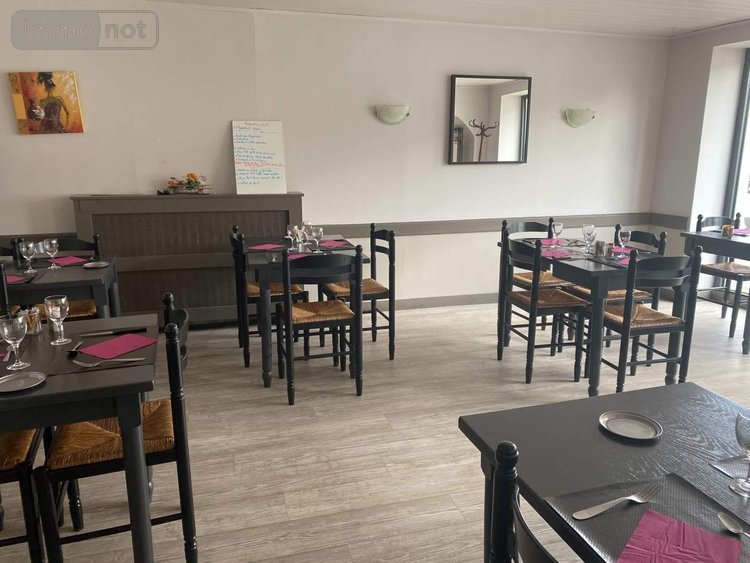 Immeuble a vendre Mordelles 35310 Ille-et-Vilaine 230 m2  286000 euros