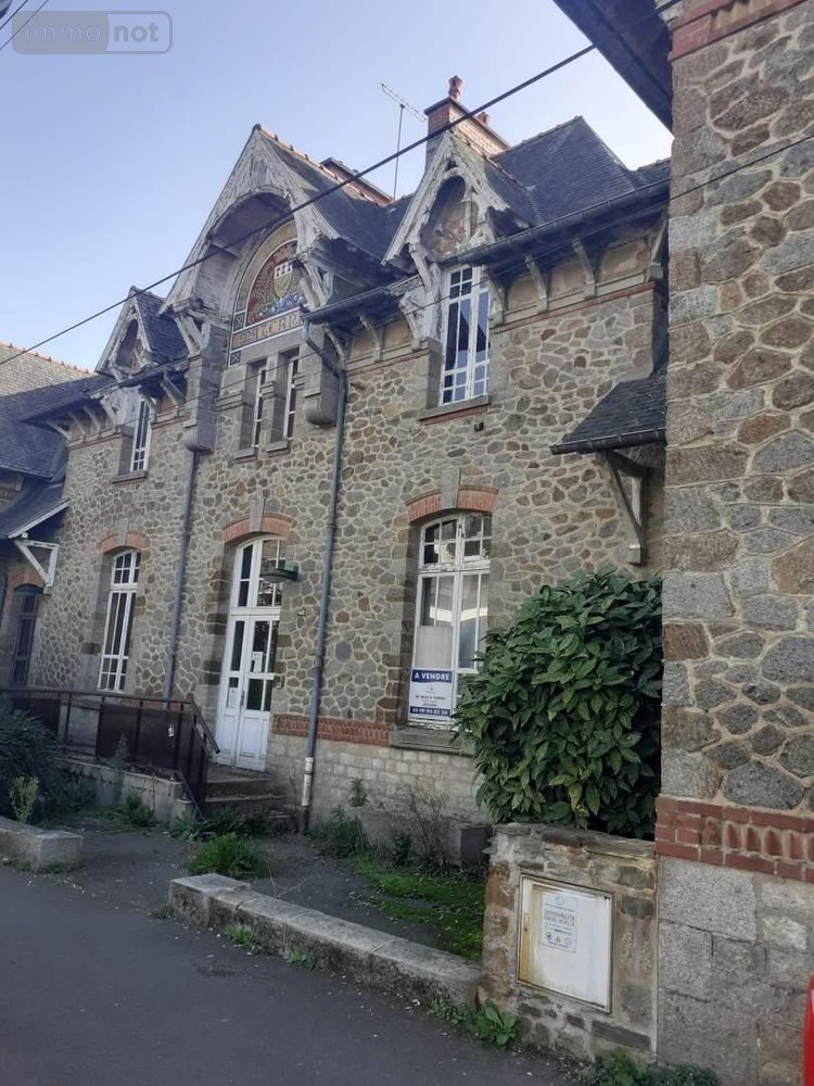 Maison a vendre Fougères 35300 Ille-et-Vilaine 500 m2 20 pièces 301484 euros