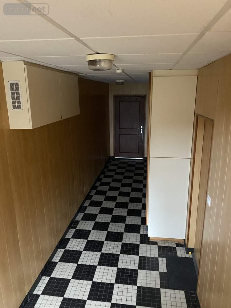 Immeuble a vendre Fougères 35300 Ille-et-Vilaine 150 m2  223514 euros