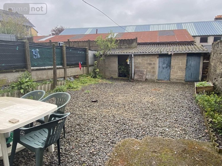 Immeuble a vendre Fougères 35300 Ille-et-Vilaine 150 m2  223514 euros