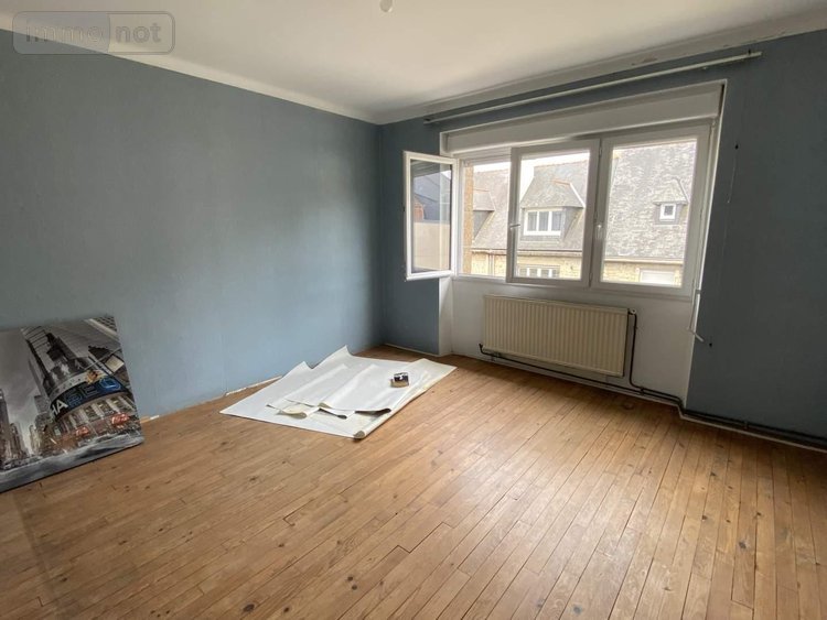 Fonds et murs commerciaux a vendre Fougères 35300 Ille-et-Vilaine 80 m2  135148 euros