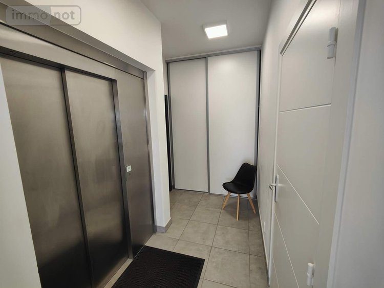 Location appartement Rennes 35000 Ille-et-Vilaine 77 m2 3 pièces 2300 euros