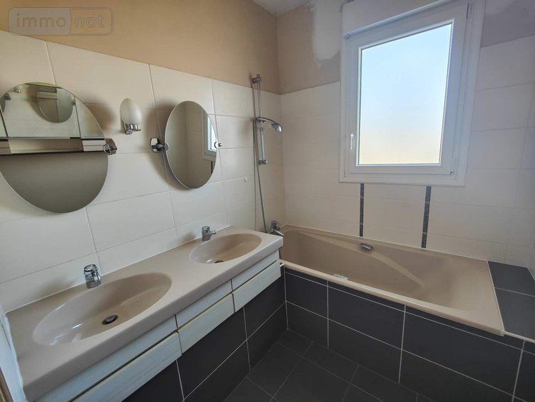 Appartement a vendre Chantepie 35135 Ille-et-Vilaine 101 m2 5 pièces 270400 euros