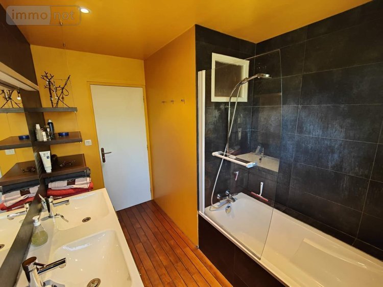Maison a vendre Bruz 35170 Ille-et-Vilaine 157 m2 8 pièces 358800 euros
