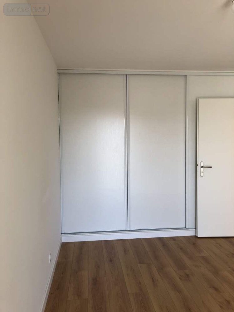 Location appartement Saint-Malo 35400 Ille-et-Vilaine 80 m2 3 pièces 900 euros