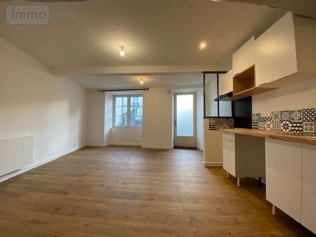 Location maison Tinténiac 35190 Ille-et-Vilaine 58 m2 3 pièces 700 euros