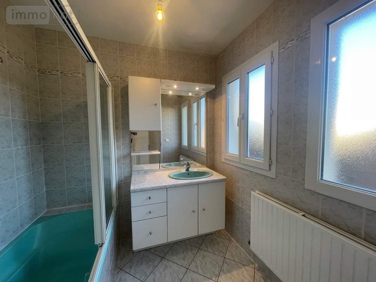 Maison a vendre Châteaubourg 35220 Ille-et-Vilaine 78 m2 5 pièces 198500 euros