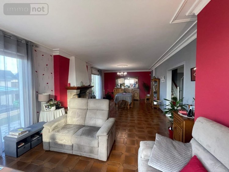 Maison a vendre Châteaubourg 35220 Ille-et-Vilaine 134 m2 7 pièces 344800 euros