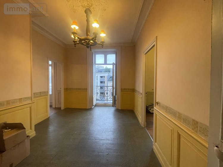 Fonds et murs commerciaux a vendre Rennes 35000 Ille-et-Vilaine 234 m2  795600 euros