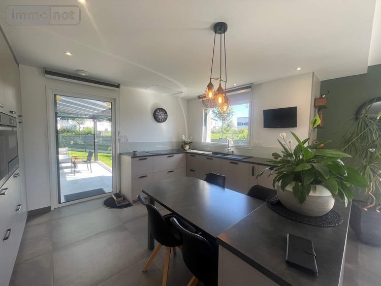 Maison a vendre Châteaubourg 35220 Ille-et-Vilaine 138 m2 6 pièces 444100 euros