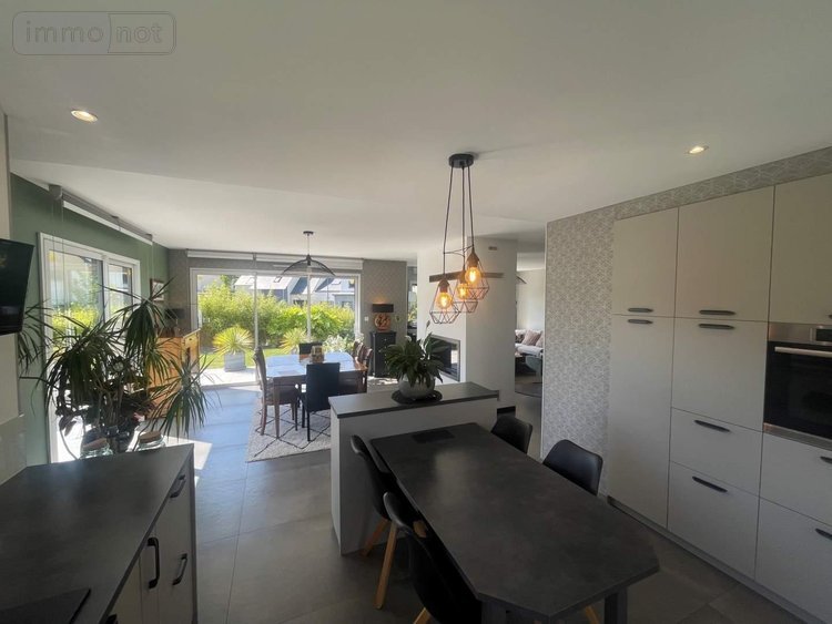 Maison a vendre Châteaubourg 35220 Ille-et-Vilaine 138 m2 6 pièces 444100 euros