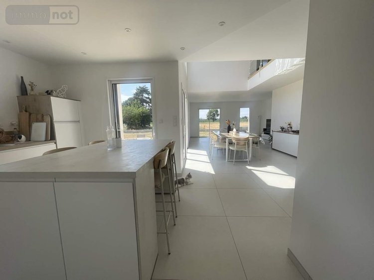 Maison a vendre Châteaubourg 35220 Ille-et-Vilaine 150 m2 8 pièces 501600 euros
