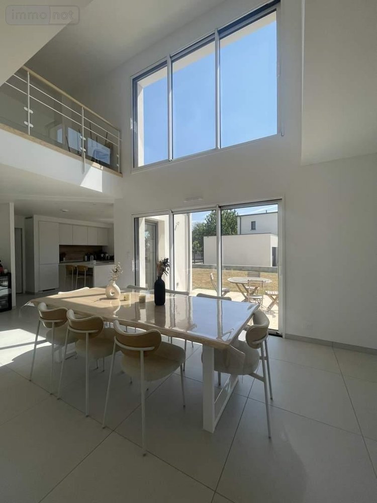 Maison a vendre Châteaubourg 35220 Ille-et-Vilaine 150 m2 8 pièces 501600 euros