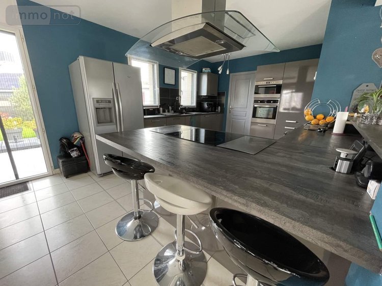 Maison a vendre Châteaubourg 35220 Ille-et-Vilaine 153 m2 7 pièces 279900 euros