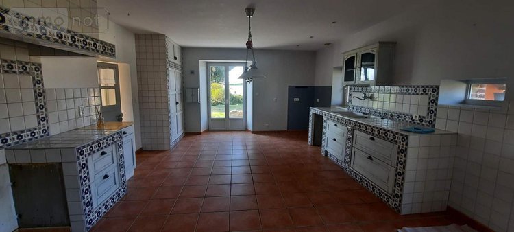 Maison a vendre Retiers 35240 Ille-et-Vilaine 225 m2 8 pièces 372240 euros