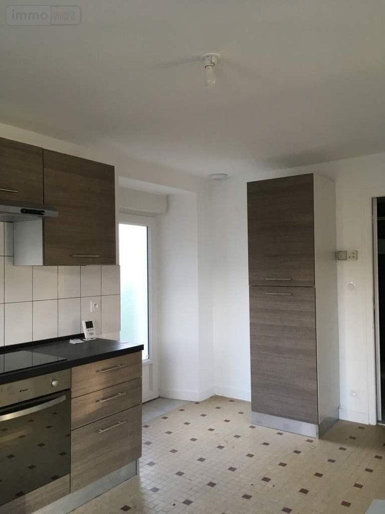 Location maison Janzé 35150 Ille-et-Vilaine 104 m2 5 pièces 800 euros