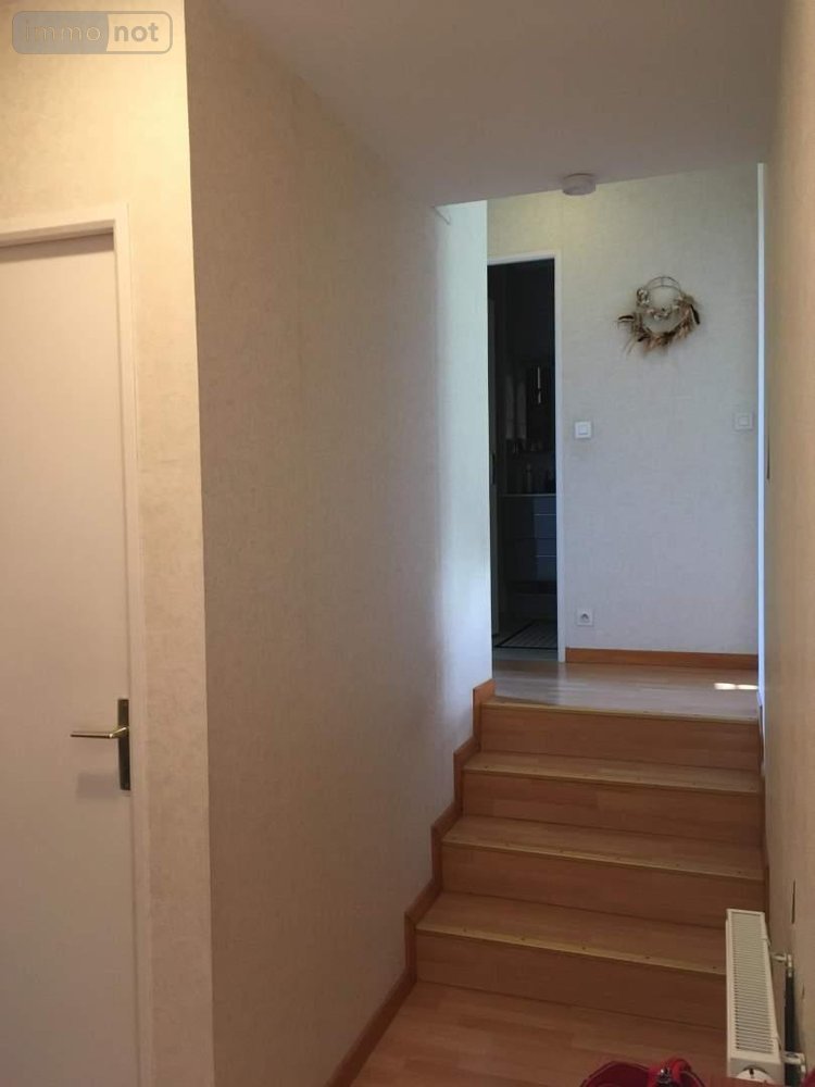 Appartement a vendre Vern-sur-Seiche 35770 Ille-et-Vilaine 81 m2 4 pièces 230320 euros