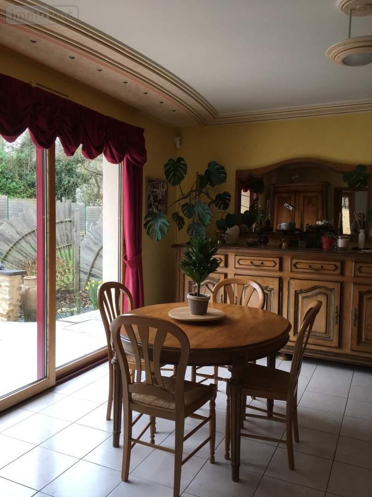 Maison a vendre Bourgbarré 35230 Ille-et-Vilaine 246 m2 10 pièces 986600 euros