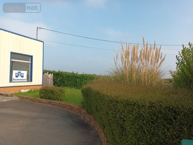 Location fonds et murs commerciaux Bain-de-Bretagne 35470 Ille-et-Vilaine 150 m2  880 euros