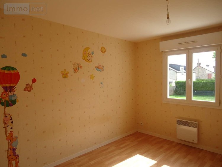 Location maison Chanteloup 35150 Ille-et-Vilaine 120 m2 4 pièces 785 euros
