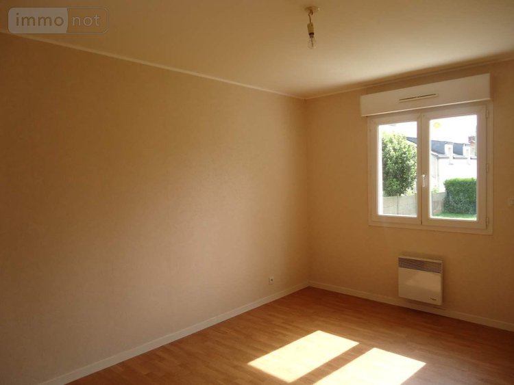 Location maison Chanteloup 35150 Ille-et-Vilaine 120 m2 4 pièces 785 euros