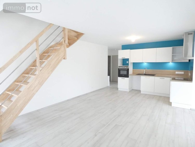 Location maison Bain-de-Bretagne 35470 Ille-et-Vilaine 83 m2 4 pièces 880 euros
