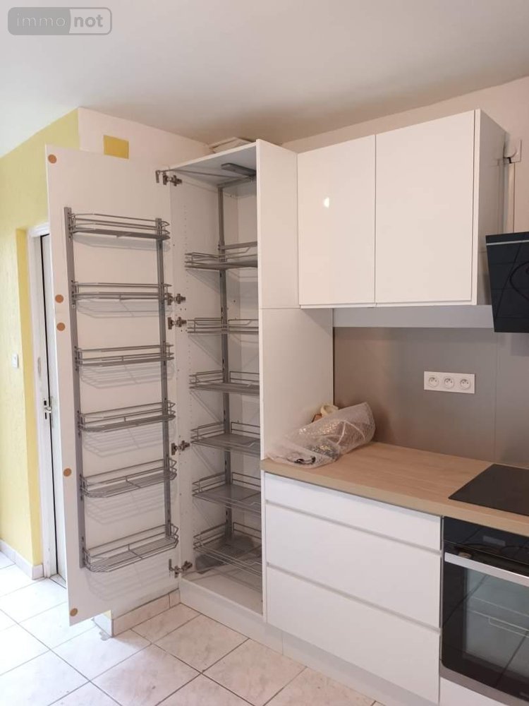 Location maison Bain-de-Bretagne 35470 Ille-et-Vilaine 79 m2 3 pièces 815 euros