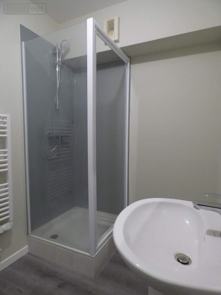 Location appartement Bain-de-Bretagne 35470 Ille-et-Vilaine 59 m2 3 pièces 700 euros