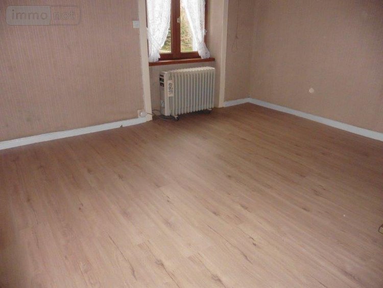 Location maison Mézières-sur-Couesnon 35140 Ille-et-Vilaine 79 m2 3 pièces 500 euros