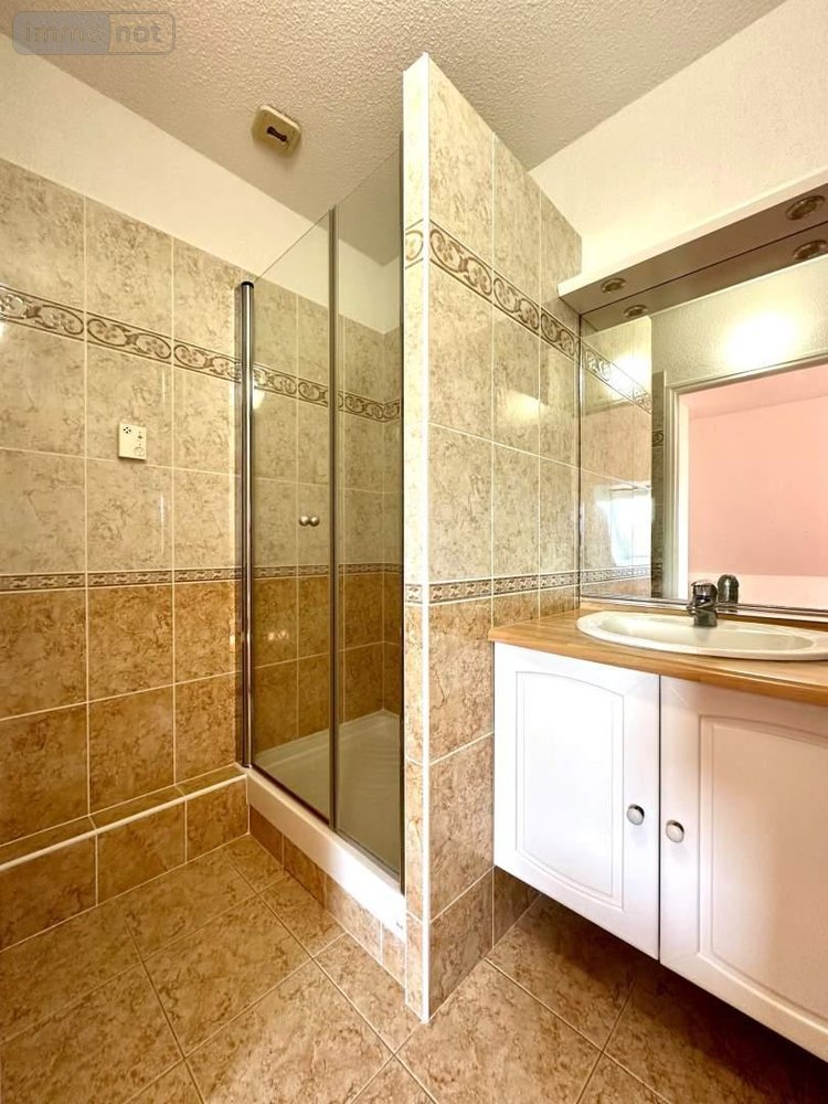 Location appartement Rennes 35000 Ille-et-Vilaine 47 m2 2 pièces 870 euros