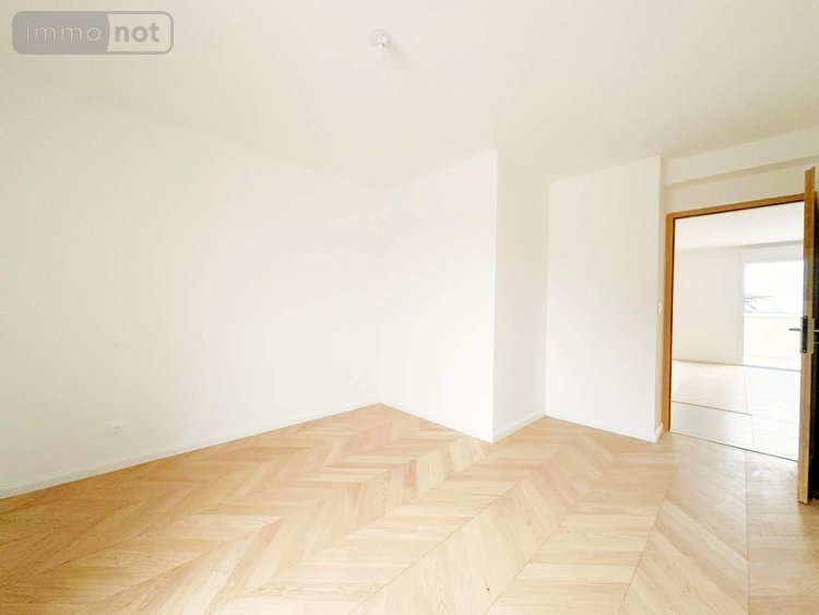 Location appartement Thorigné-Fouillard 35235 Ille-et-Vilaine 107 m2 5 pièces 1400 euros