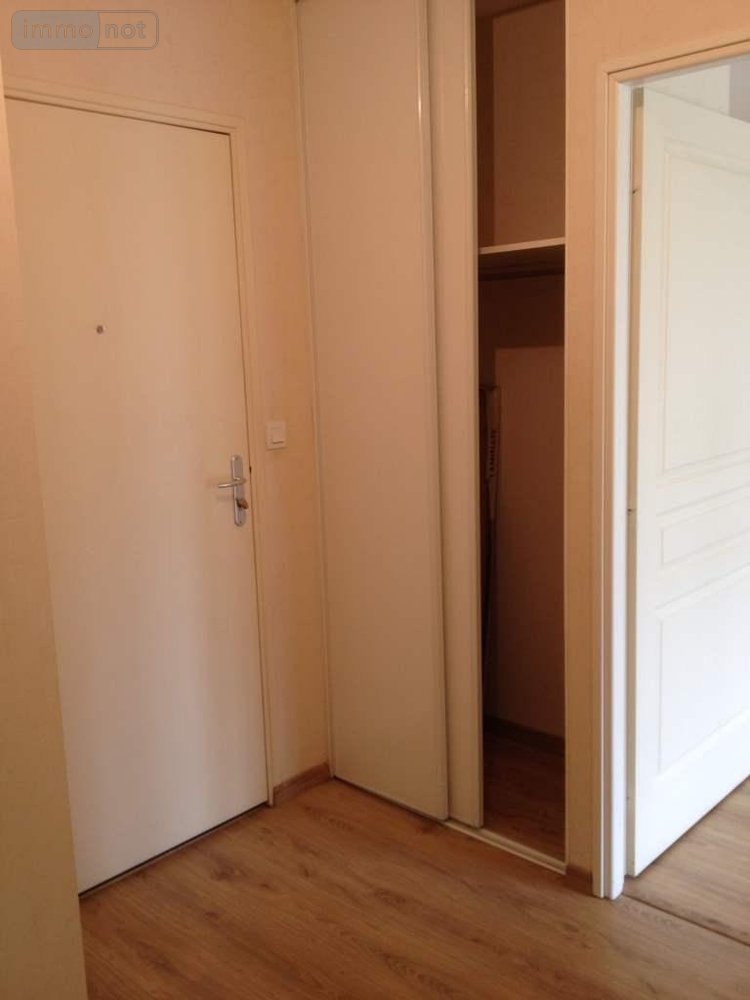 Location appartement Tours 37000 Indre-et-Loire 49 m2 2 pièces 640 euros