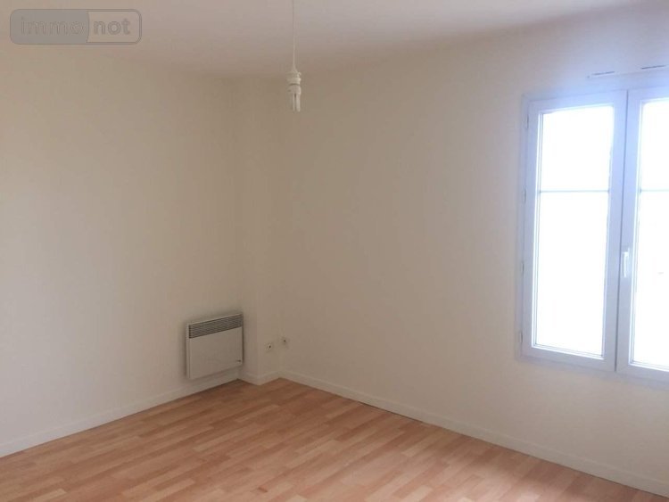 Location maison Chambray-lès-Tours 37170 Indre-et-Loire 86 m2 4 pièces 915 euros