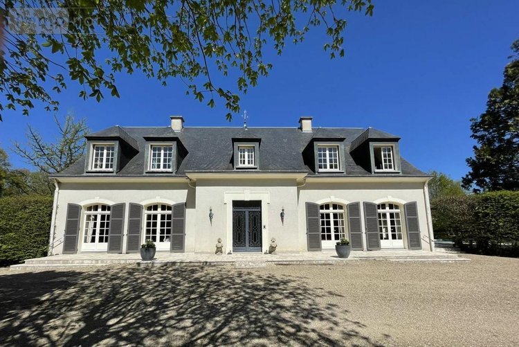 propriete a vendre Bourges 18000 Cher 370 m2 11 pièces 705000 euros