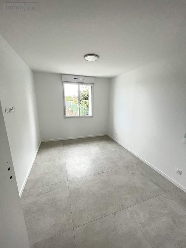 Location maison Tours 37000 Indre-et-Loire 85 m2 4 pièces 1290 euros