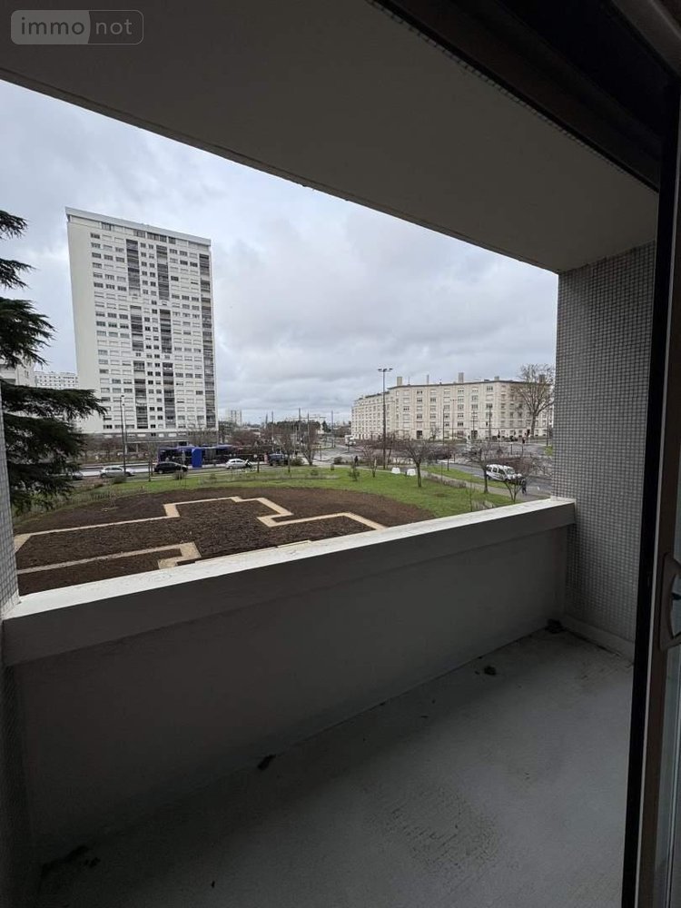 Appartement a vendre Tours 37000 Indre-et-Loire 76 m2 3 pièces 136500 euros