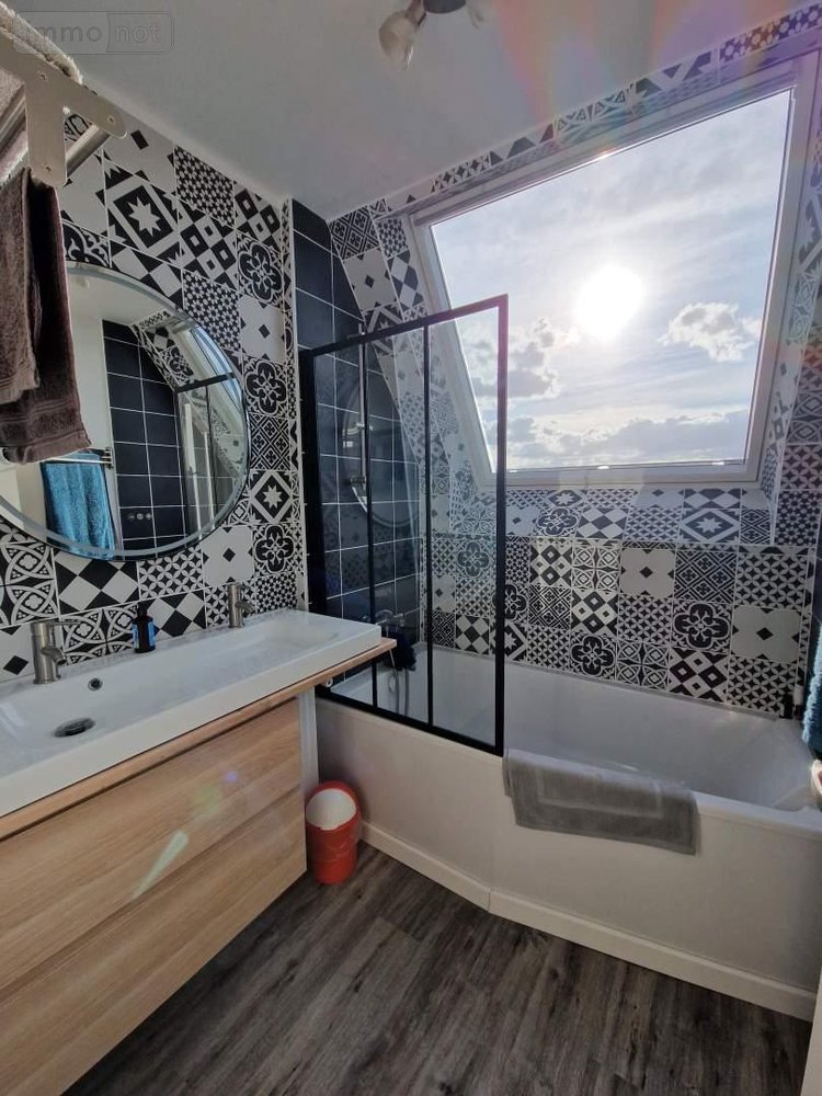 Appartement a vendre Tours 37000 Indre-et-Loire 119 m2 6 pièces 217560 euros