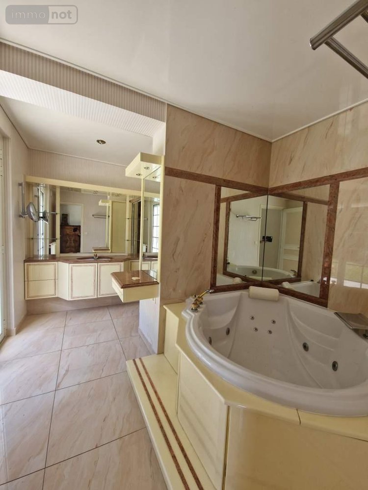 Maison a vendre Parçay-Meslay 37210 Indre-et-Loire 245 m2 8 pièces 828800 euros