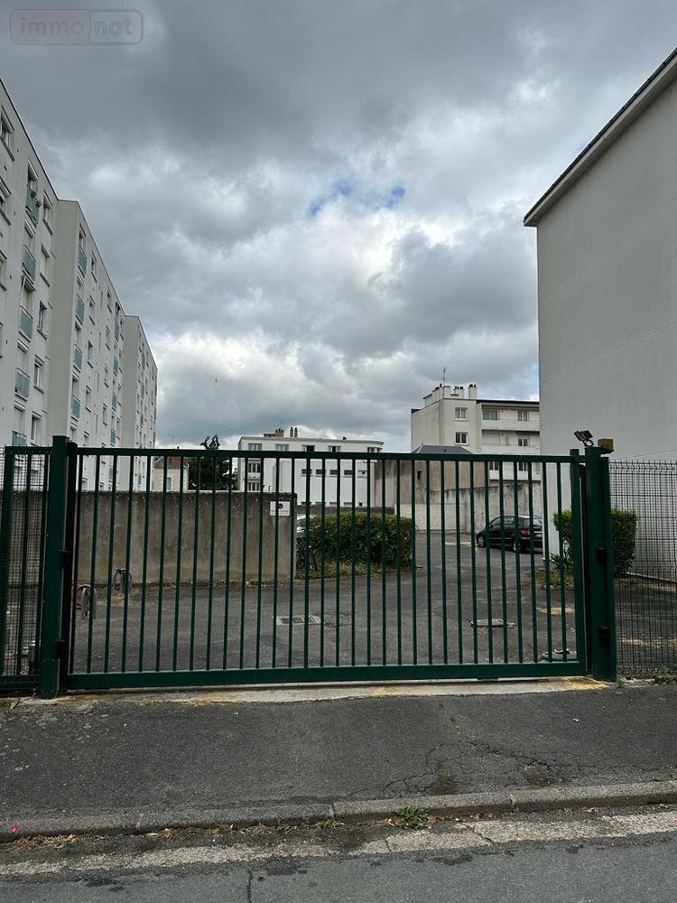 Appartement a vendre Tours 37000 Indre-et-Loire 22 m2 1 pièce 111000 euros