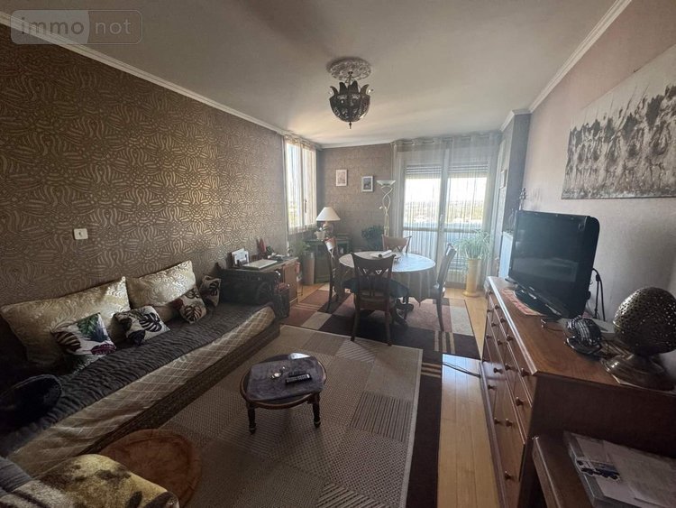 Appartement a vendre Tours 37000 Indre-et-Loire 100 m2 5 pièces 158400 euros