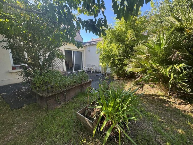 Maison a vendre Tours 37000 Indre-et-Loire 73 m2 3 pièces 210800 euros