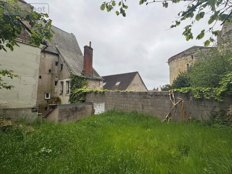 Immeuble a vendre Amboise 37400 Indre-et-Loire 161 m2  216040 euros