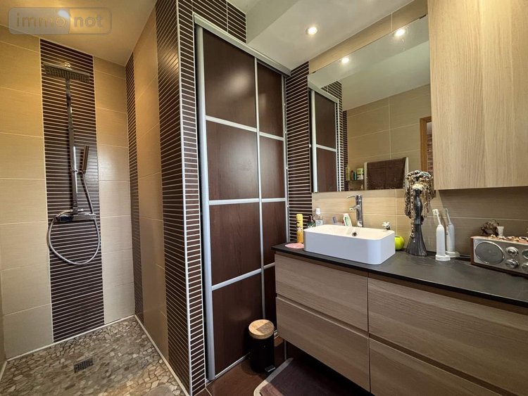 Maison a vendre Nouzilly 37380 Indre-et-Loire 151 m2 6 pièces 398860 euros