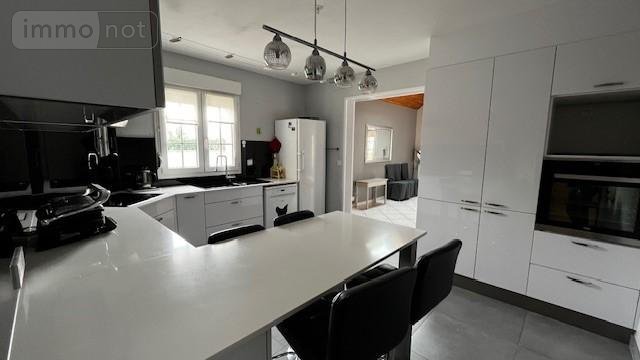 Maison a vendre Luynes 37230 Indre-et-Loire 196 m2 7 pièces 382300 euros