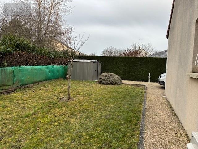 Maison a vendre Luynes 37230 Indre-et-Loire 100 m2 5 pièces 299000 euros