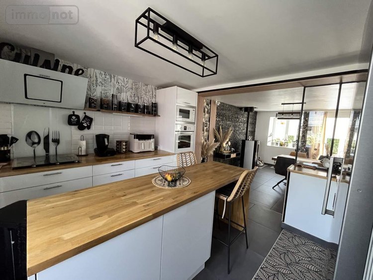 Maison a vendre La Chapelle-sur-Loire 37140 Indre-et-Loire 186 m2 6 pièces 284900 euros