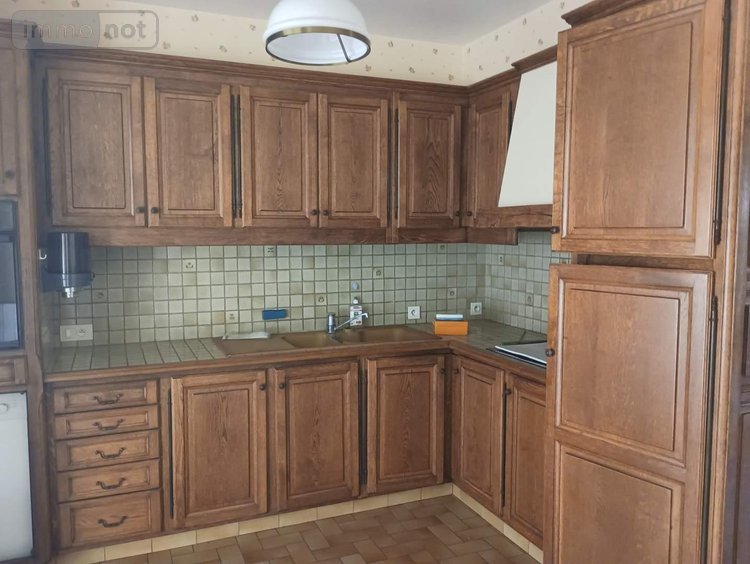 Location maison Fréteval 41160 Loir-et-Cher 121 m2 4 pièces 800 euros