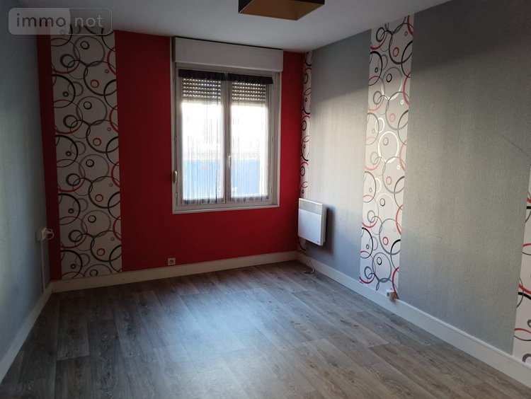 Fonds et murs commerciaux a vendre Montoire-sur-le-Loir 41800 Loir-et-Cher 230 m2  270400 euros