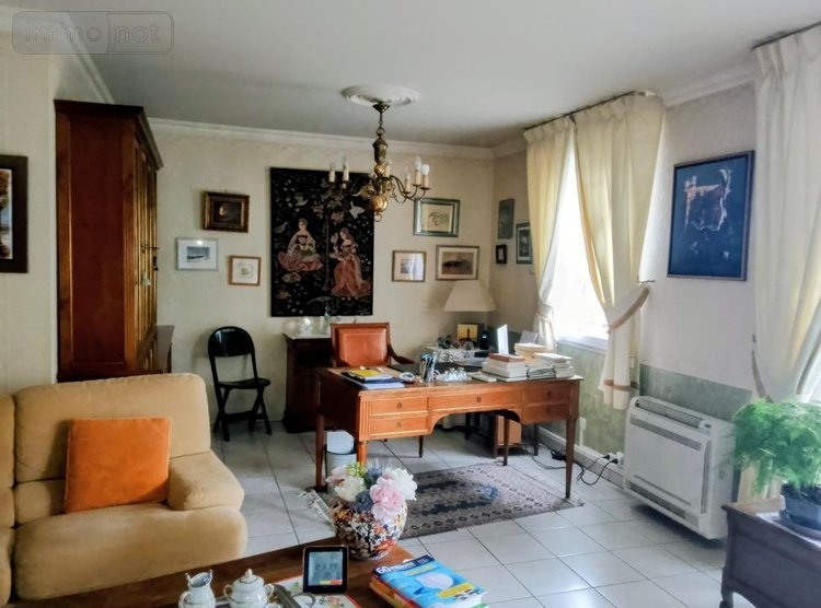 Appartement a vendre Vendôme 41100 Loir-et-Cher 88 m2 4 pièces 239200 euros